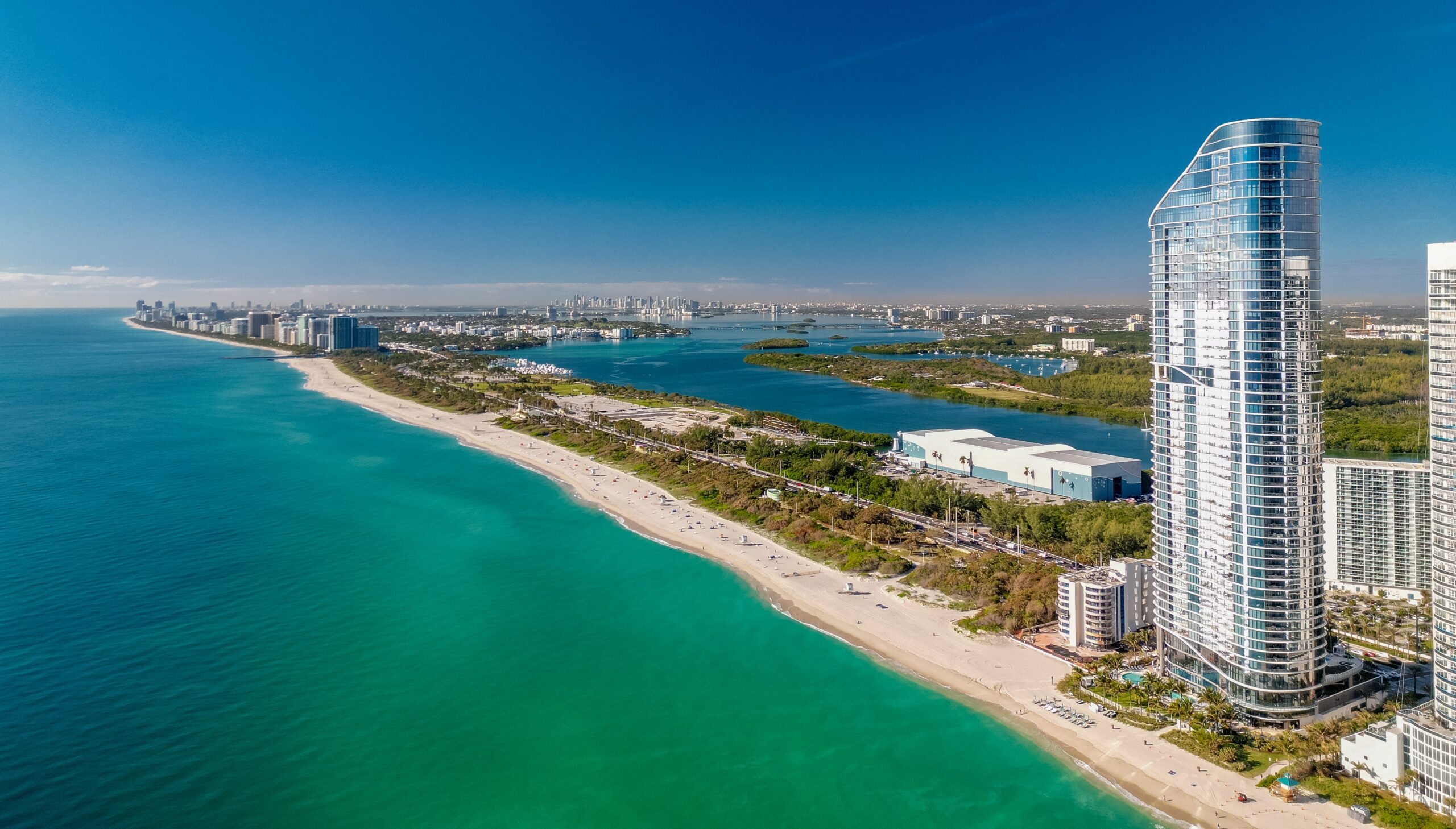 Experience Retirement Luxury Living in Sunny Isles Beach